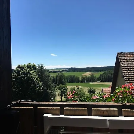 Modernes Mit Herrlichem Blick Ins Gruene Unterbrand